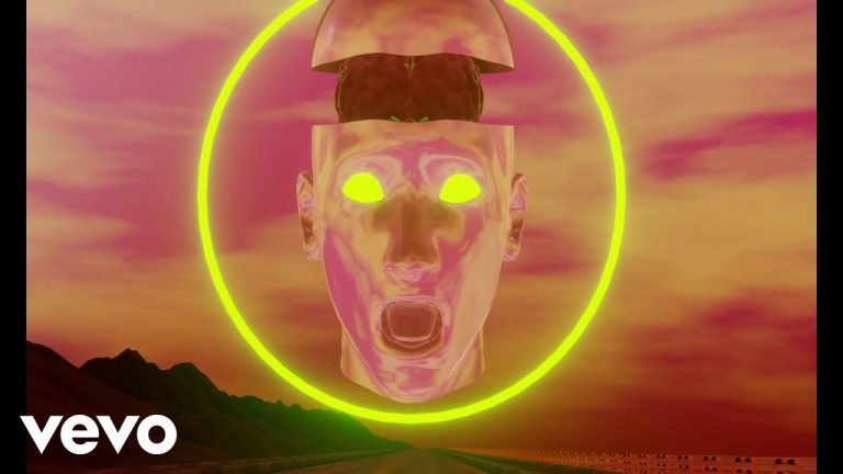 Still Woozy – BS [Lyric Video]